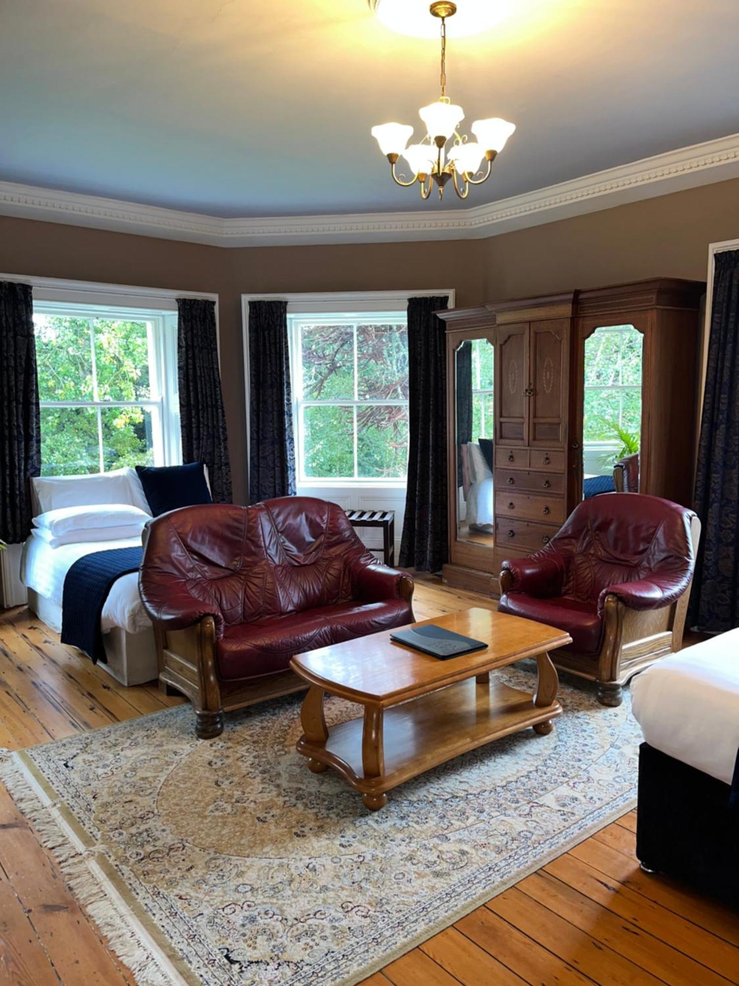 Clone Country House Aughrim Extérieur photo A room at the B&B